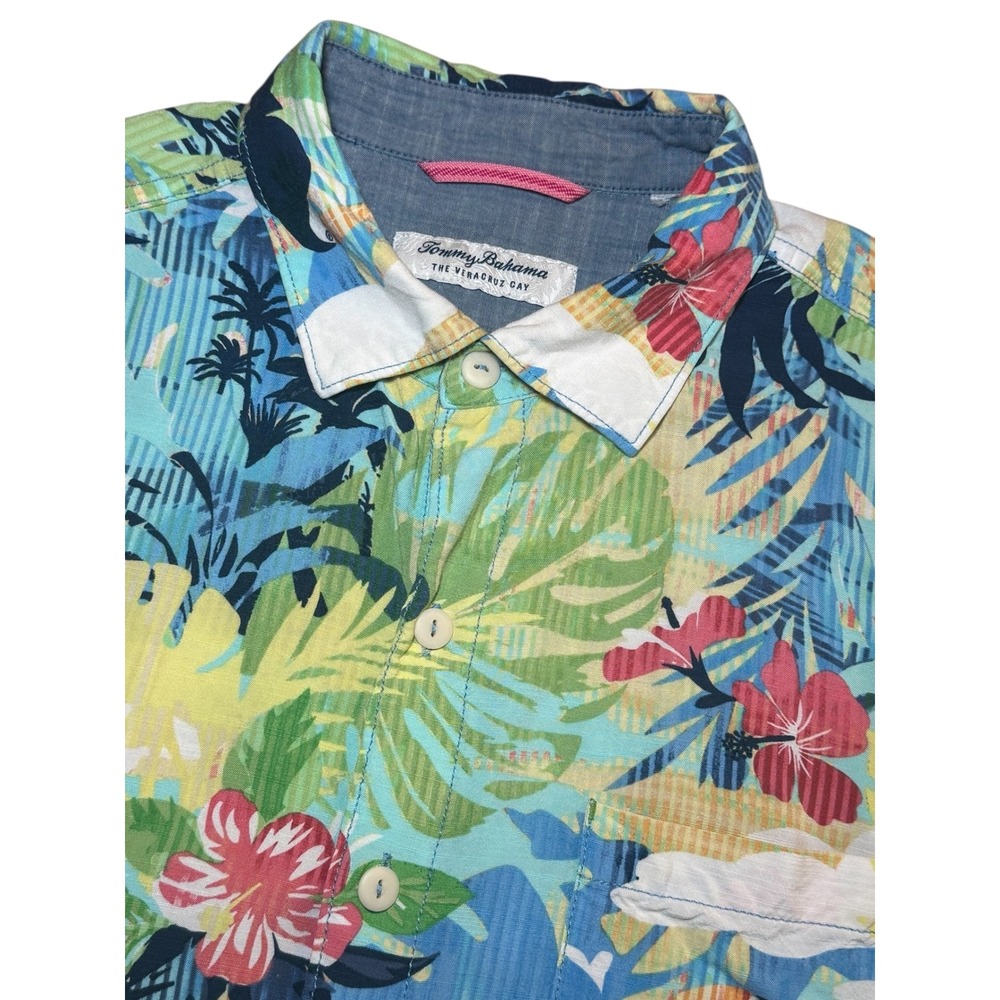 Tommy Bahama The Veracruz Cay Shirt Mens M Tropical Floral Print Short Sleeve